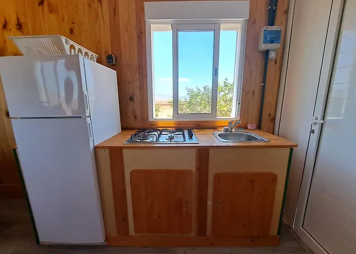 Tiny House Camion Fijo En Islas Canarias Camping Triquivijate