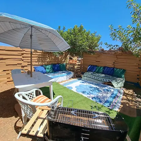 Tiny House Camion Fijo En Islas Canarias Кемпинг Трикивихате