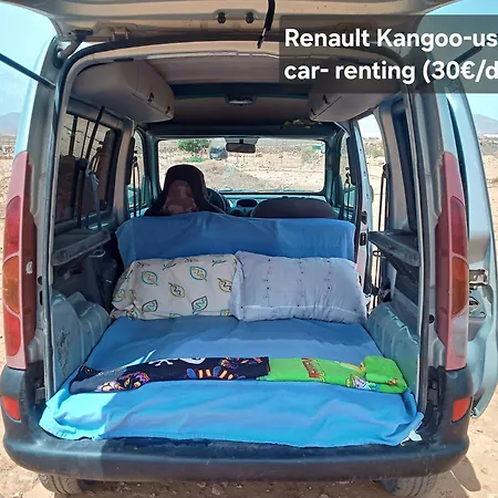 Kemping Tiny House Camion Fijo En Islas Canarias *